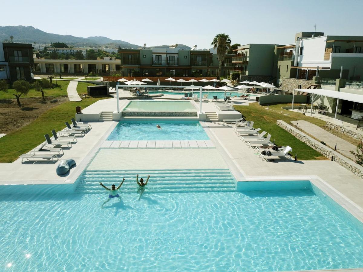 Hotel Ampelia Sea Side