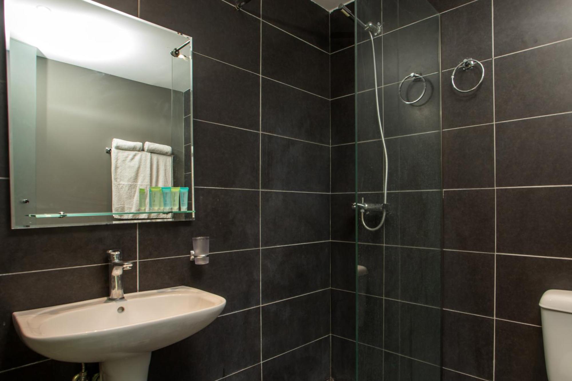 Ampelia Sea Side Hotel