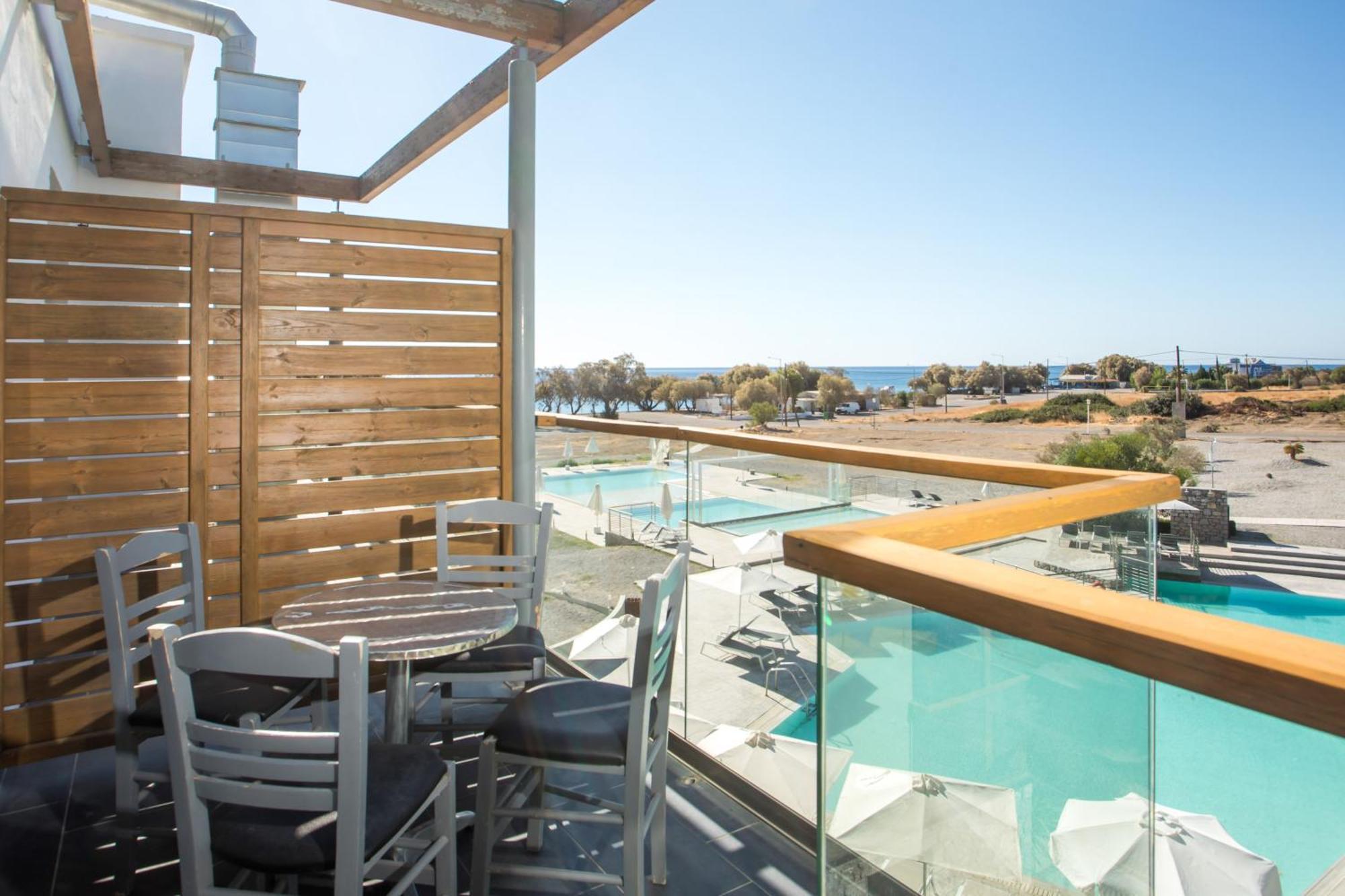 Hotel Ampelia Sea Side 4*