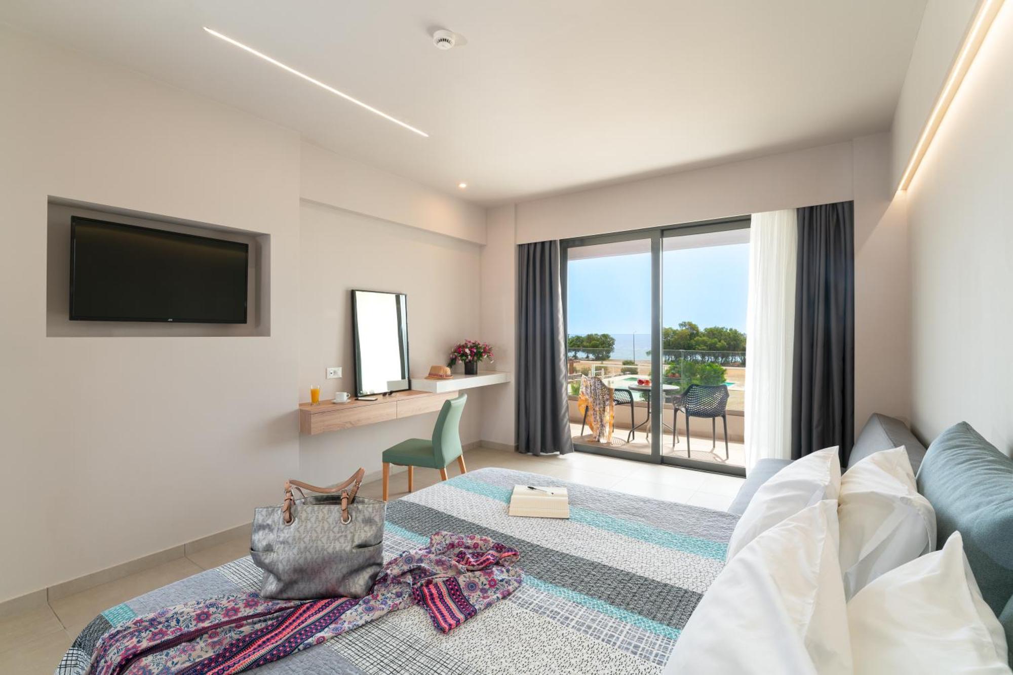 Ampelia Sea Side Hotel 4*